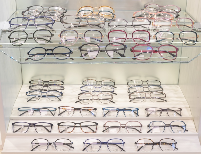 Brillen-Gläser | Kneppeck Optometrie